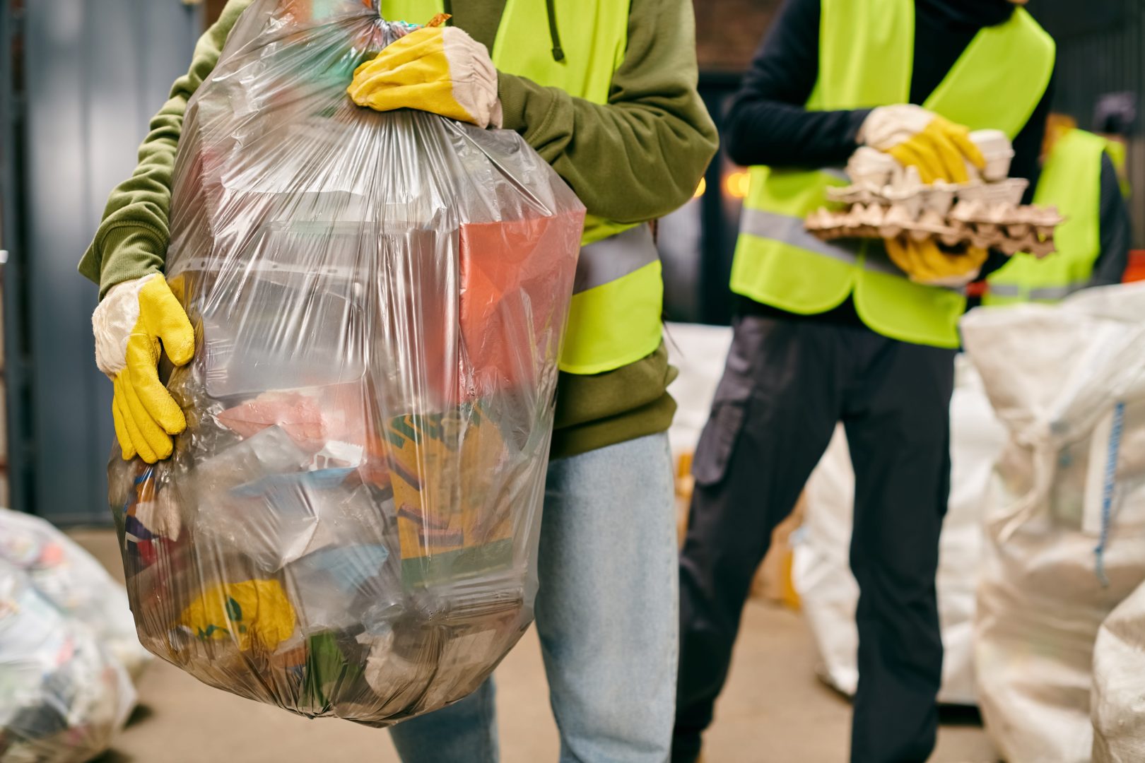 Manufacturing and distribution centers waste recycling